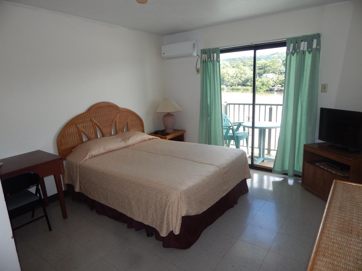 Colonia Esa Bay View Hotel المظهر الخارجي الصورة